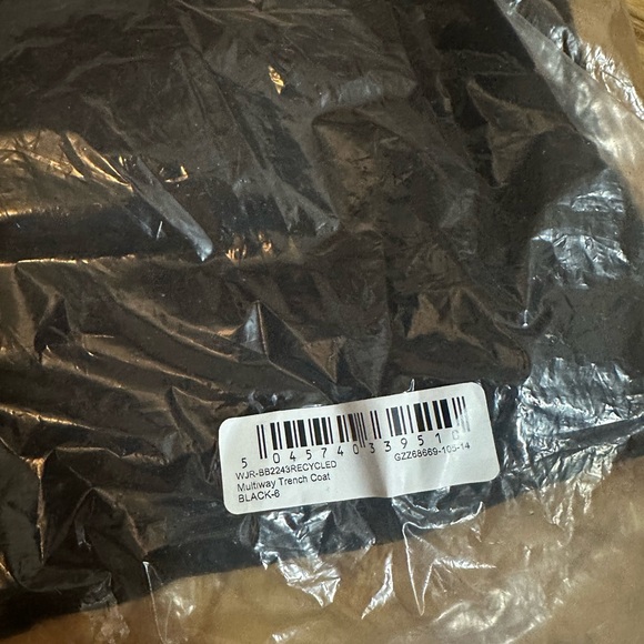 BOOHOO x KOURTNEY KARFASHIAN XS TRENCH COAT REVERSABLE - Picture 4 of 8